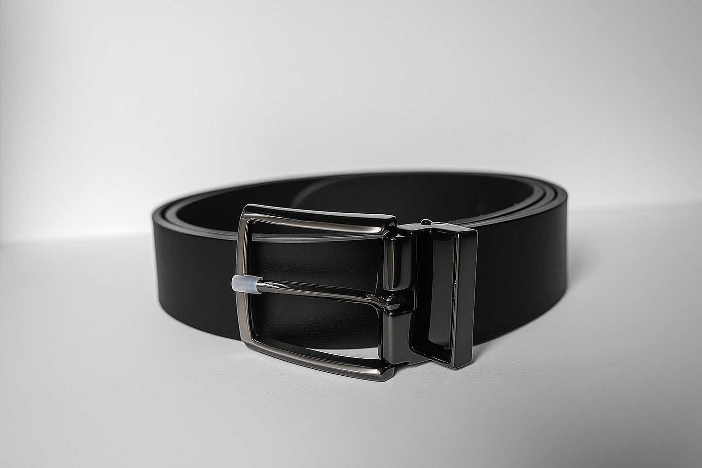 Ceinture en cuir personnalisable sans couture de finition